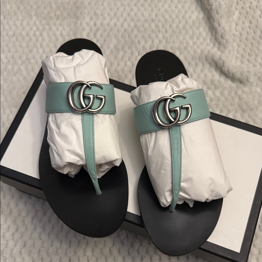 Gucci Marmont Slides